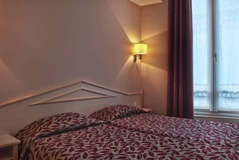 Hotel Eugenie Paris Ruang foto
