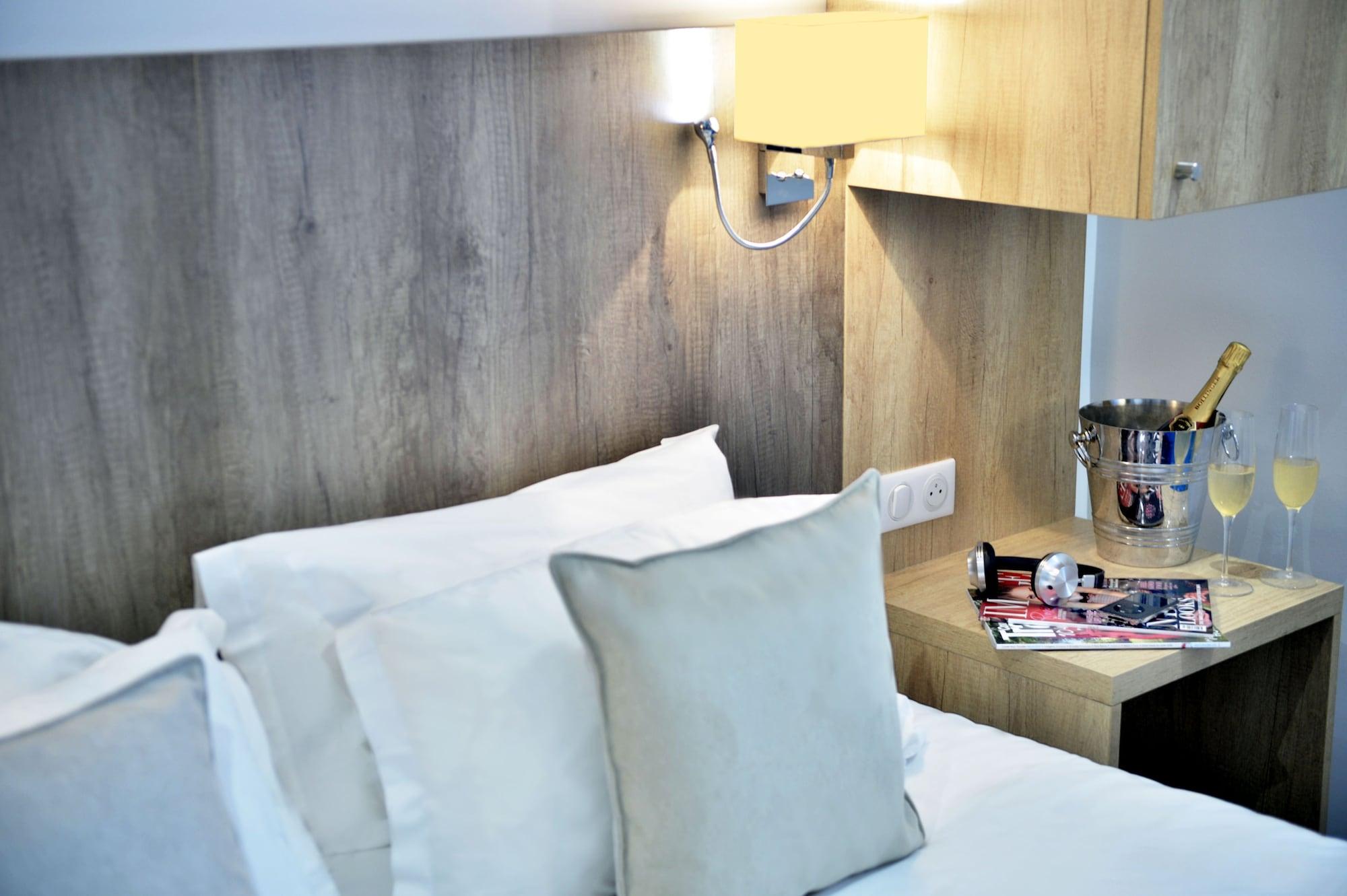 Hotel Eugenie Paris Bagian luar foto