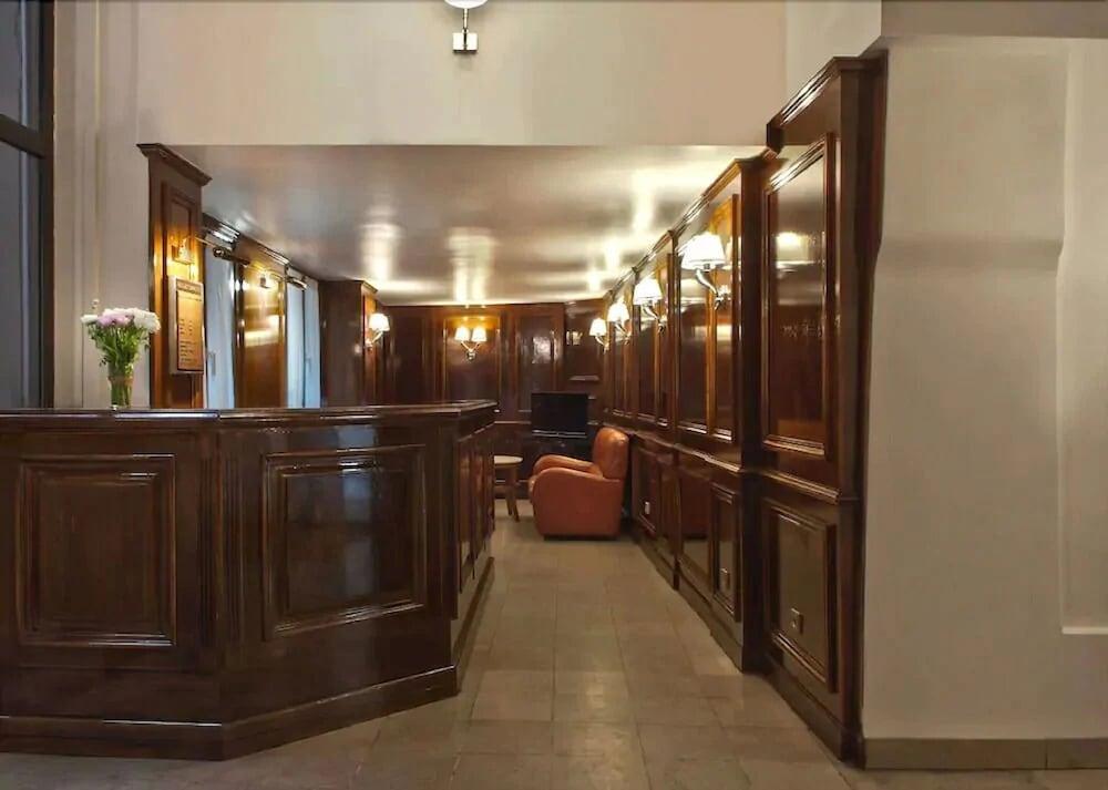 Hotel Eugenie Paris Bagian luar foto