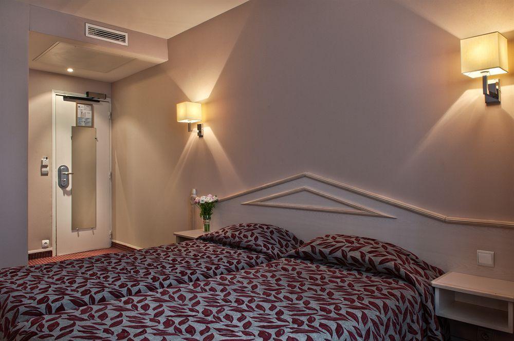 Hotel Eugenie Paris Bagian luar foto