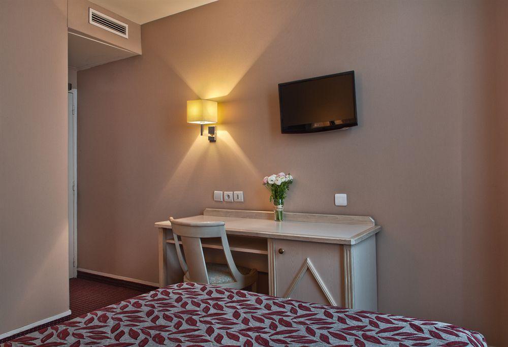 Hotel Eugenie Paris Bagian luar foto