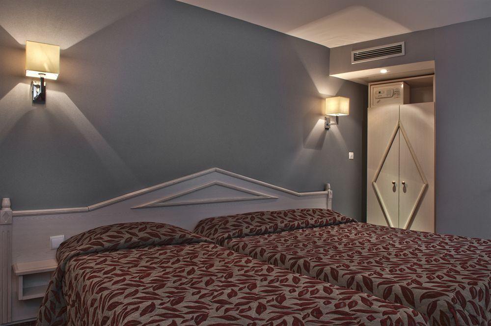 Hotel Eugenie Paris Bagian luar foto