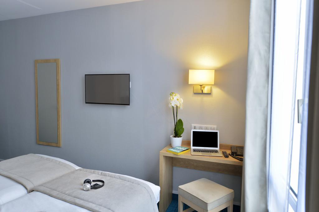 Hotel Eugenie Paris Bagian luar foto