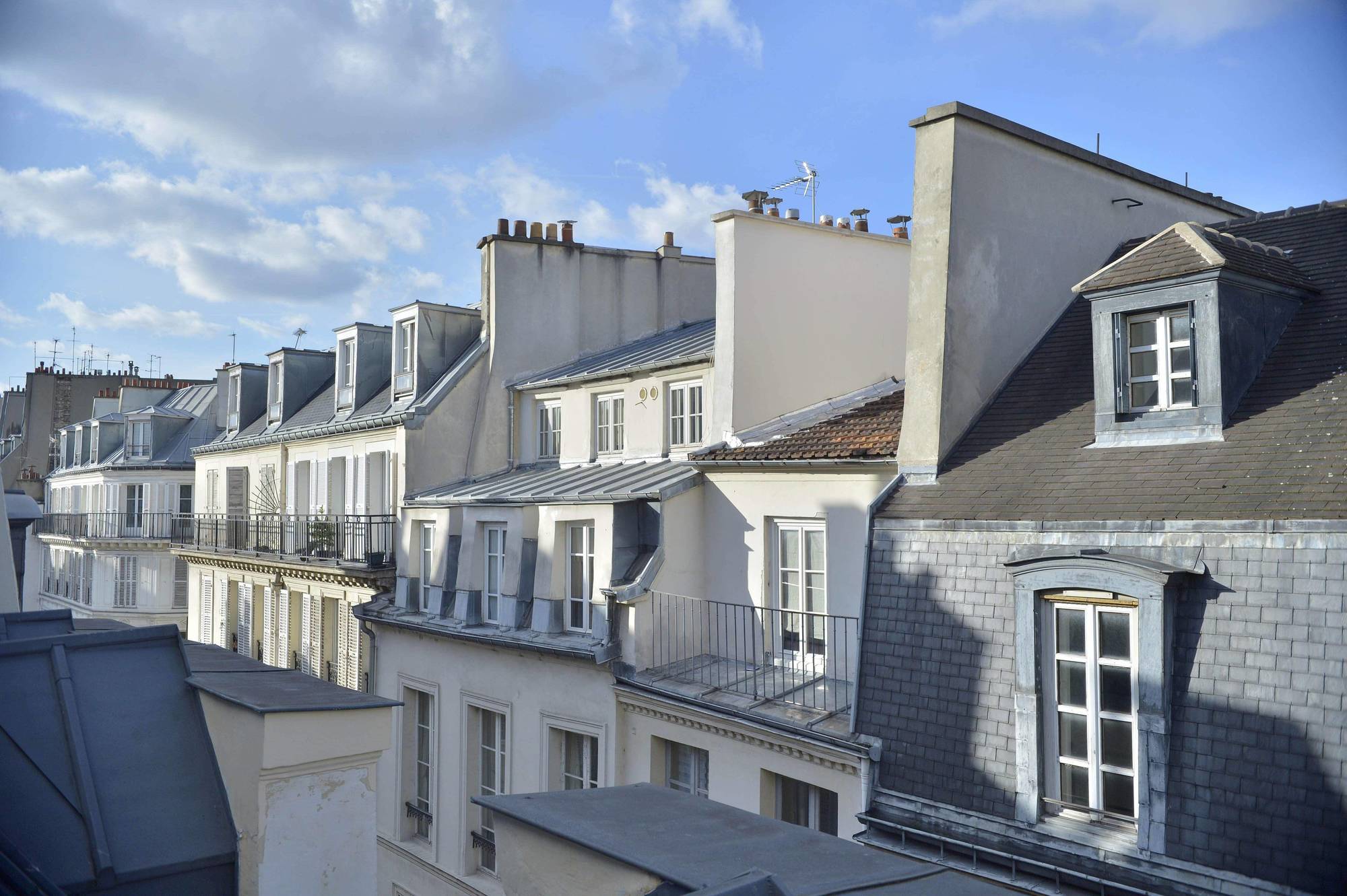 Hotel Eugenie Paris Bagian luar foto