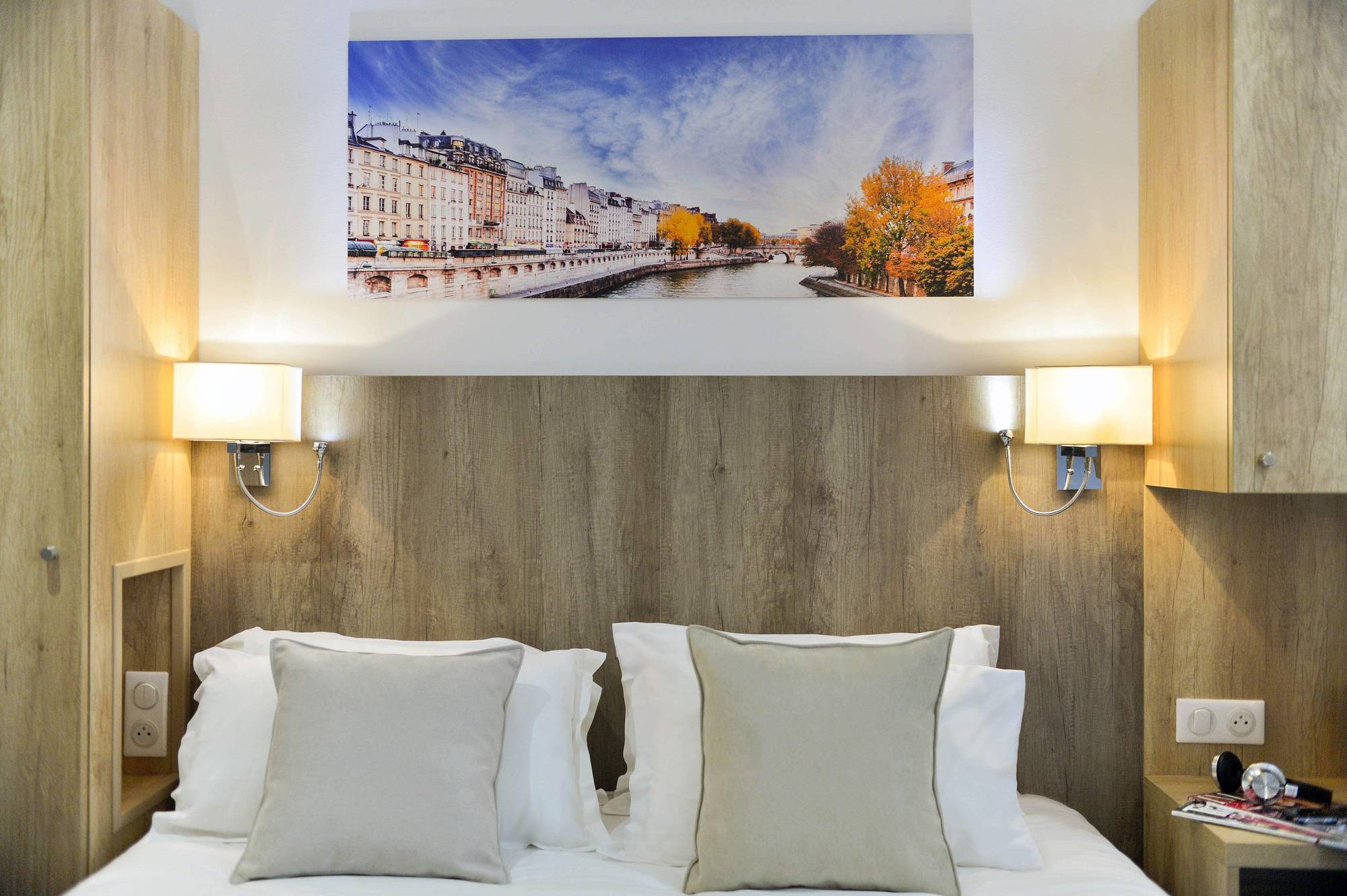 Hotel Eugenie Paris Bagian luar foto